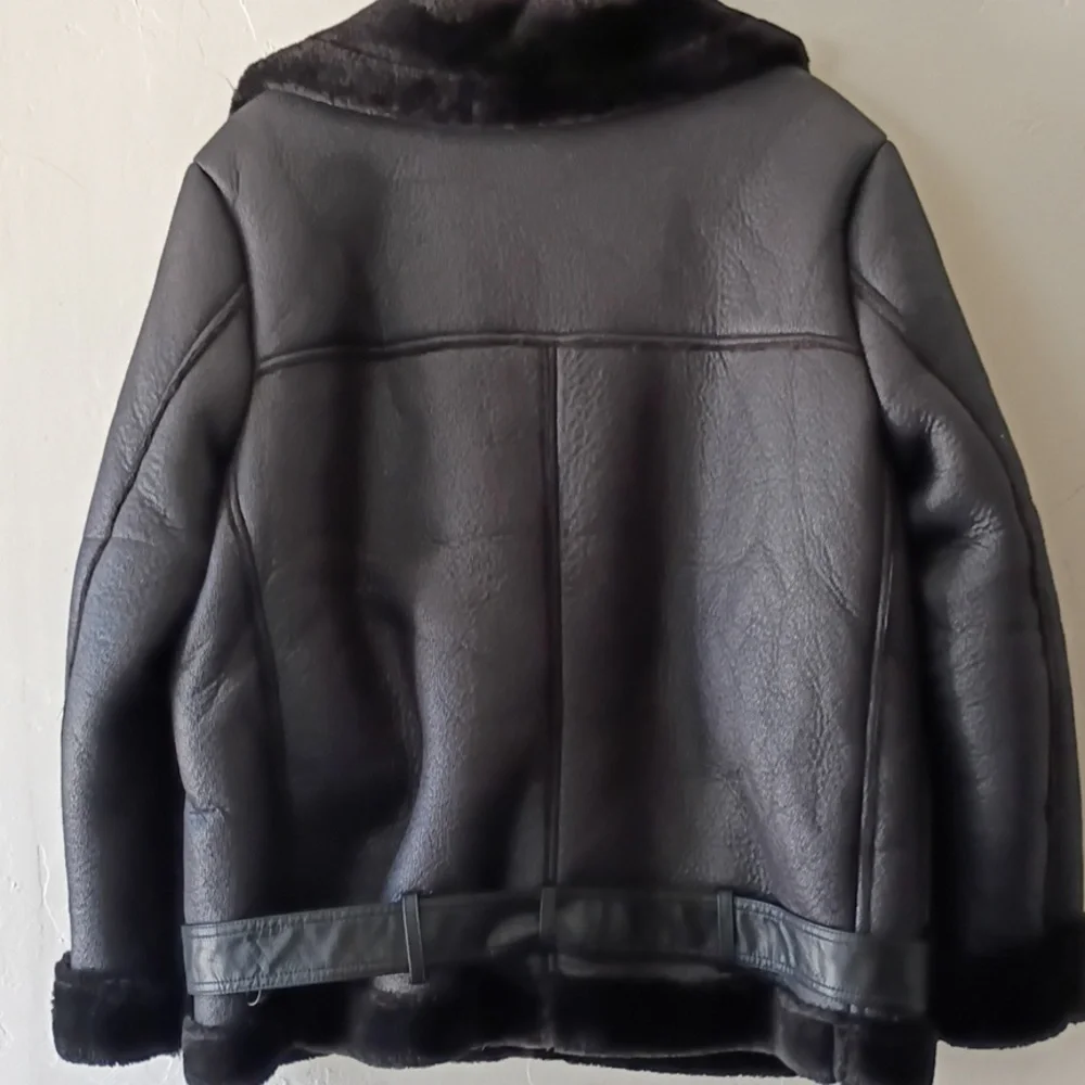 Women's XL Black Bomber Jacket Shearling Leather Gift Ready Winter Wardrobe - Picture 2 of 4